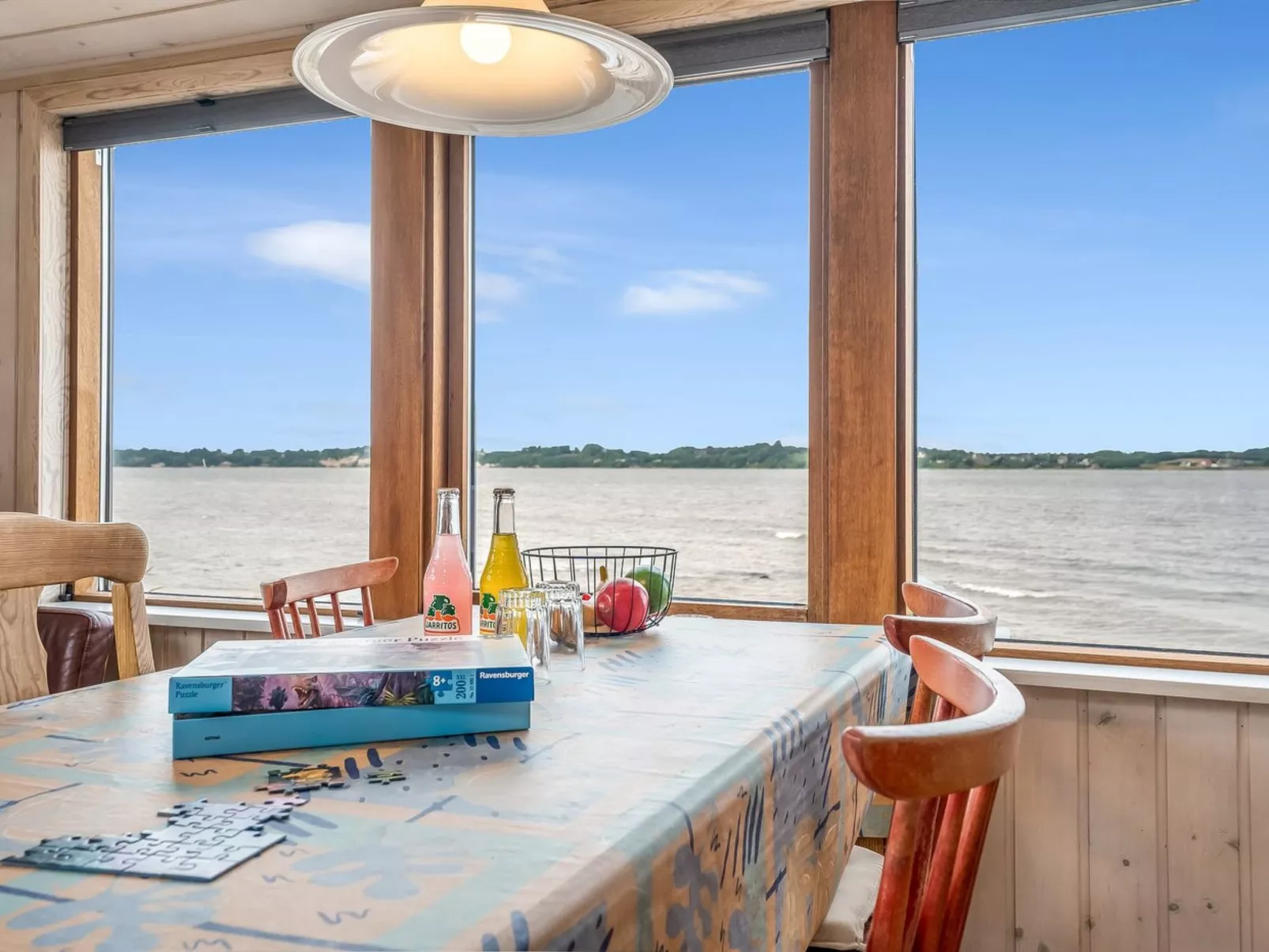 "Signhild" - 5m to the fjord - Inside