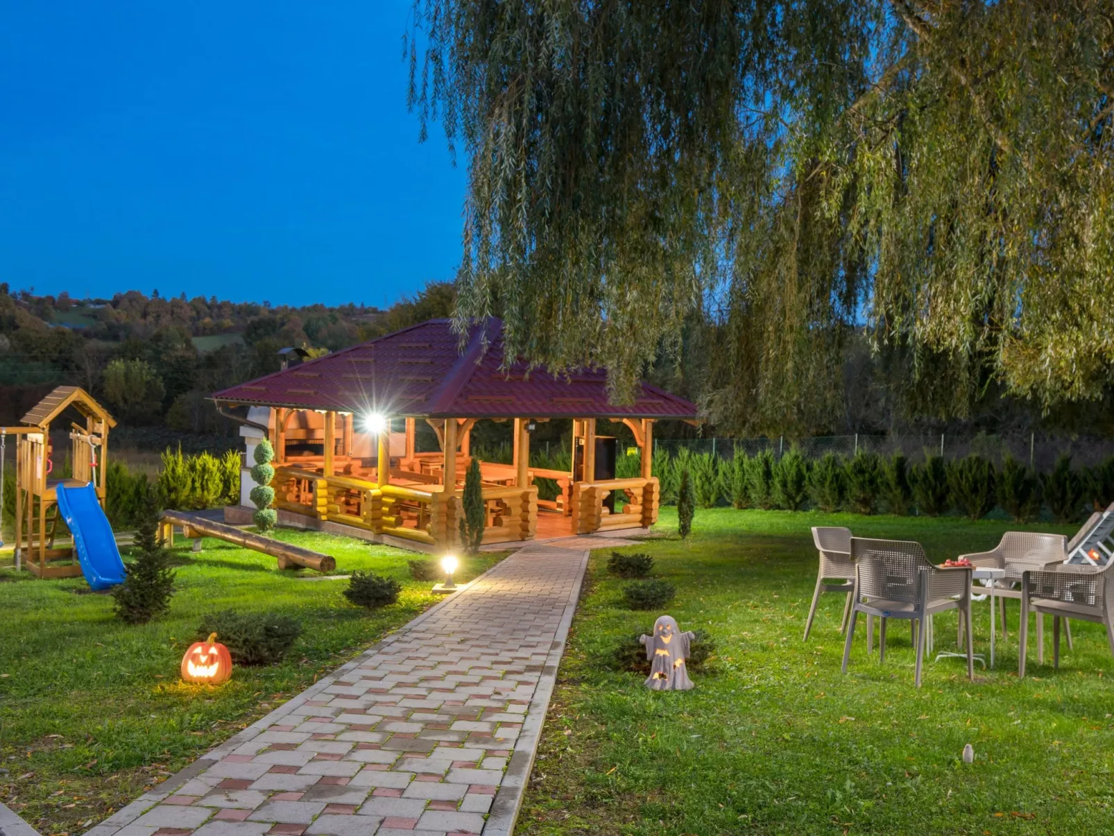 House Drvena kuća Babylonica - Dehors