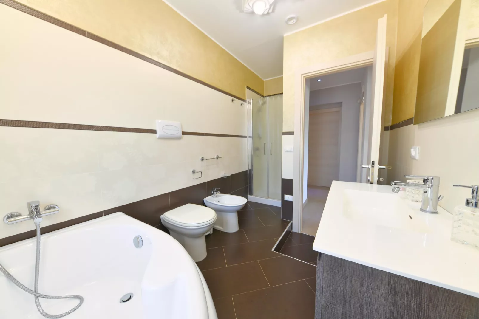 Villa Panorama mit Privatpool - Bathroom