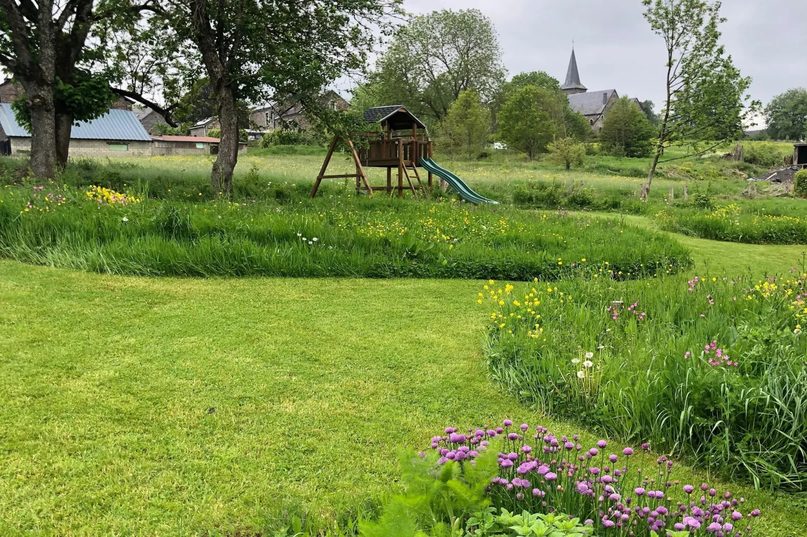 Arduenna Silva - Gardens in summer