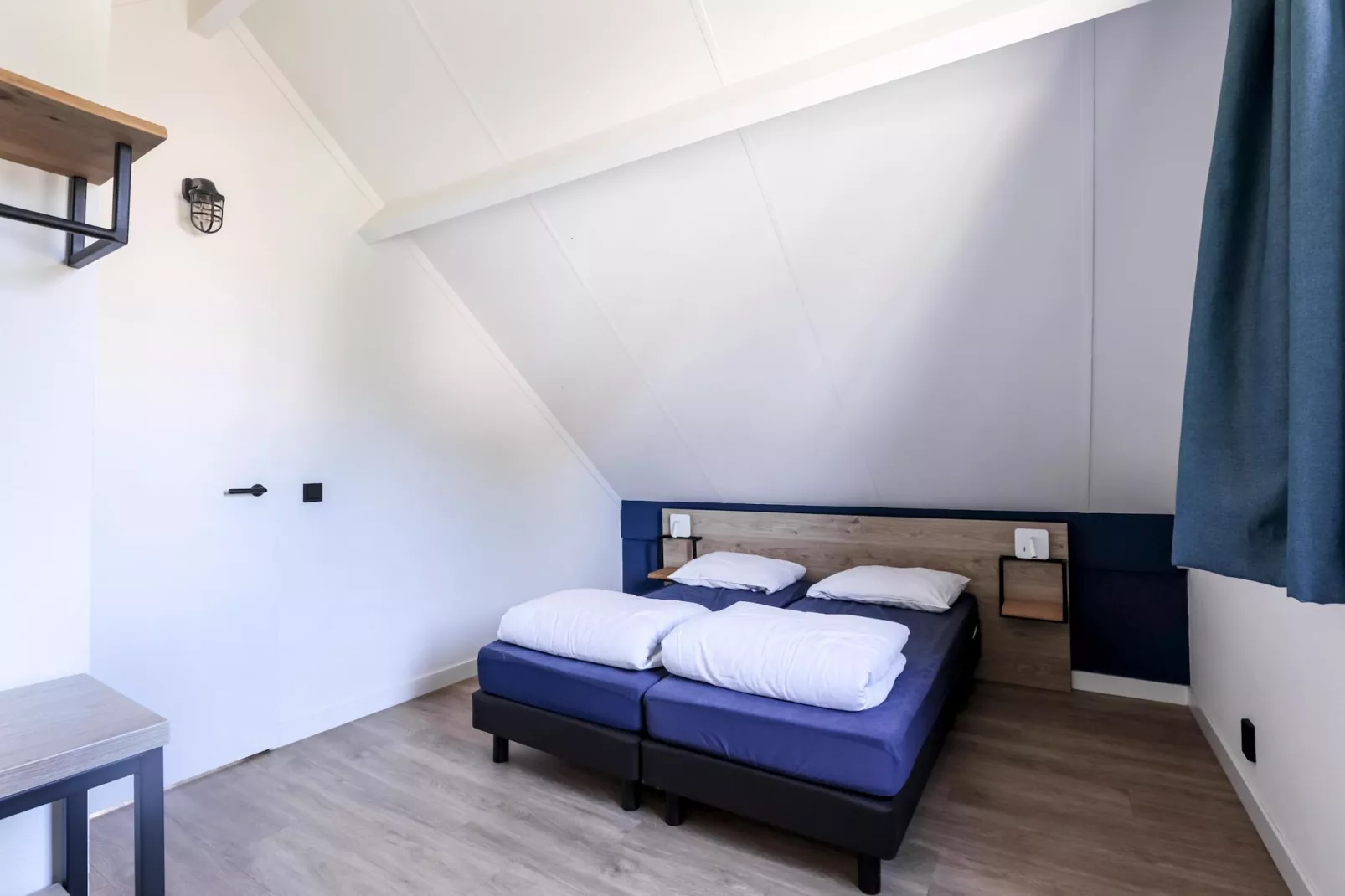 6 - Persons De Zingende Wilg (copy) (copy) - Schlafzimmer