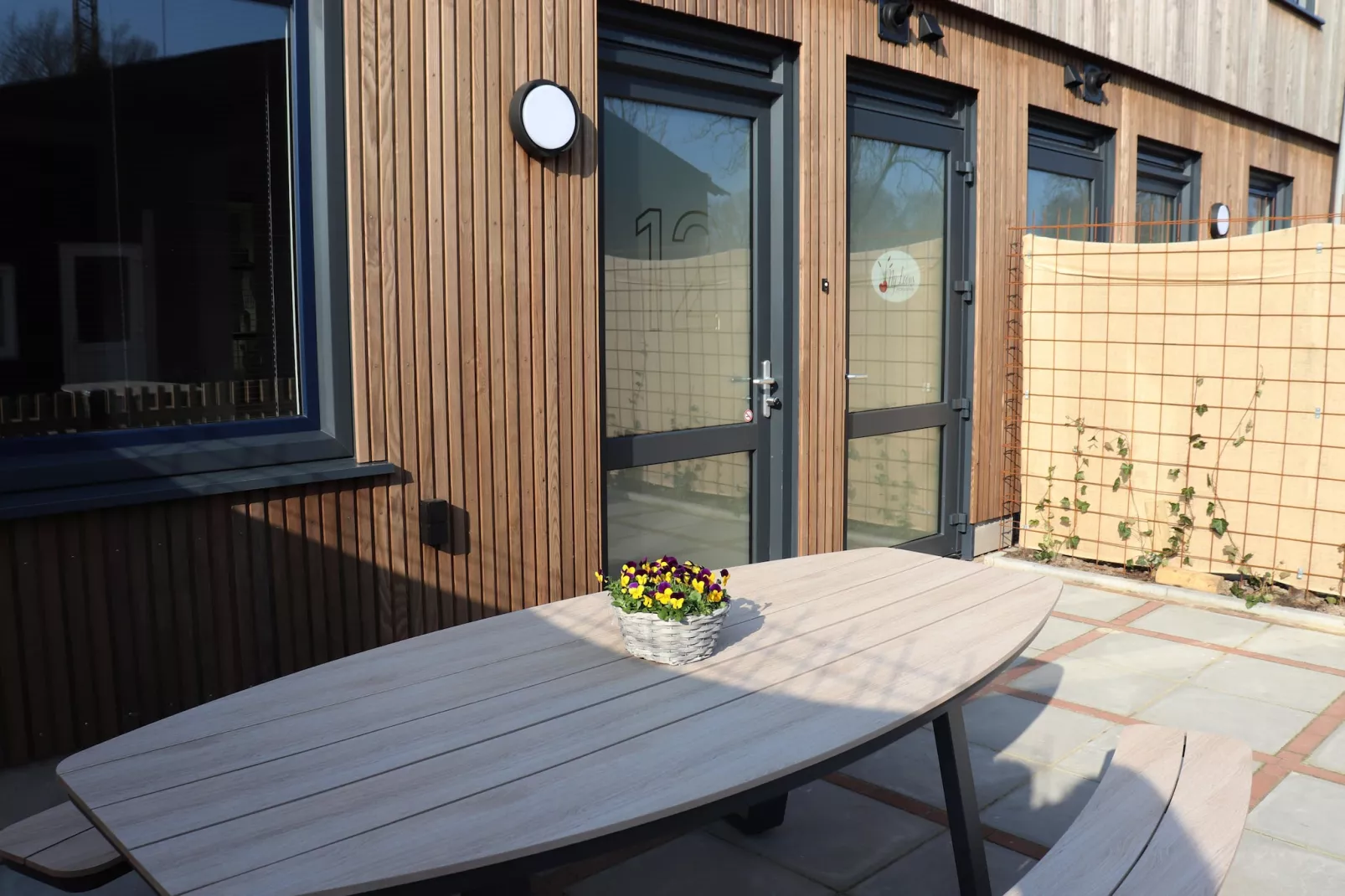 Moderne villa op het Friese platteland - Terrace balcony