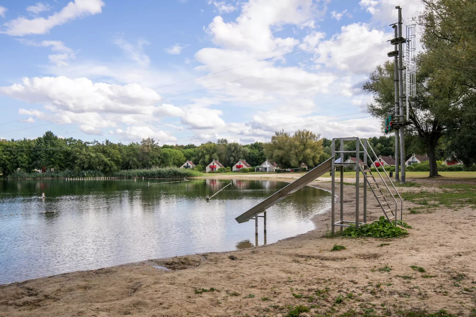 7 - Persoons Forest 217 Sauna Bungalow (copy) (copy) (copy) - Areas within 1km in summer