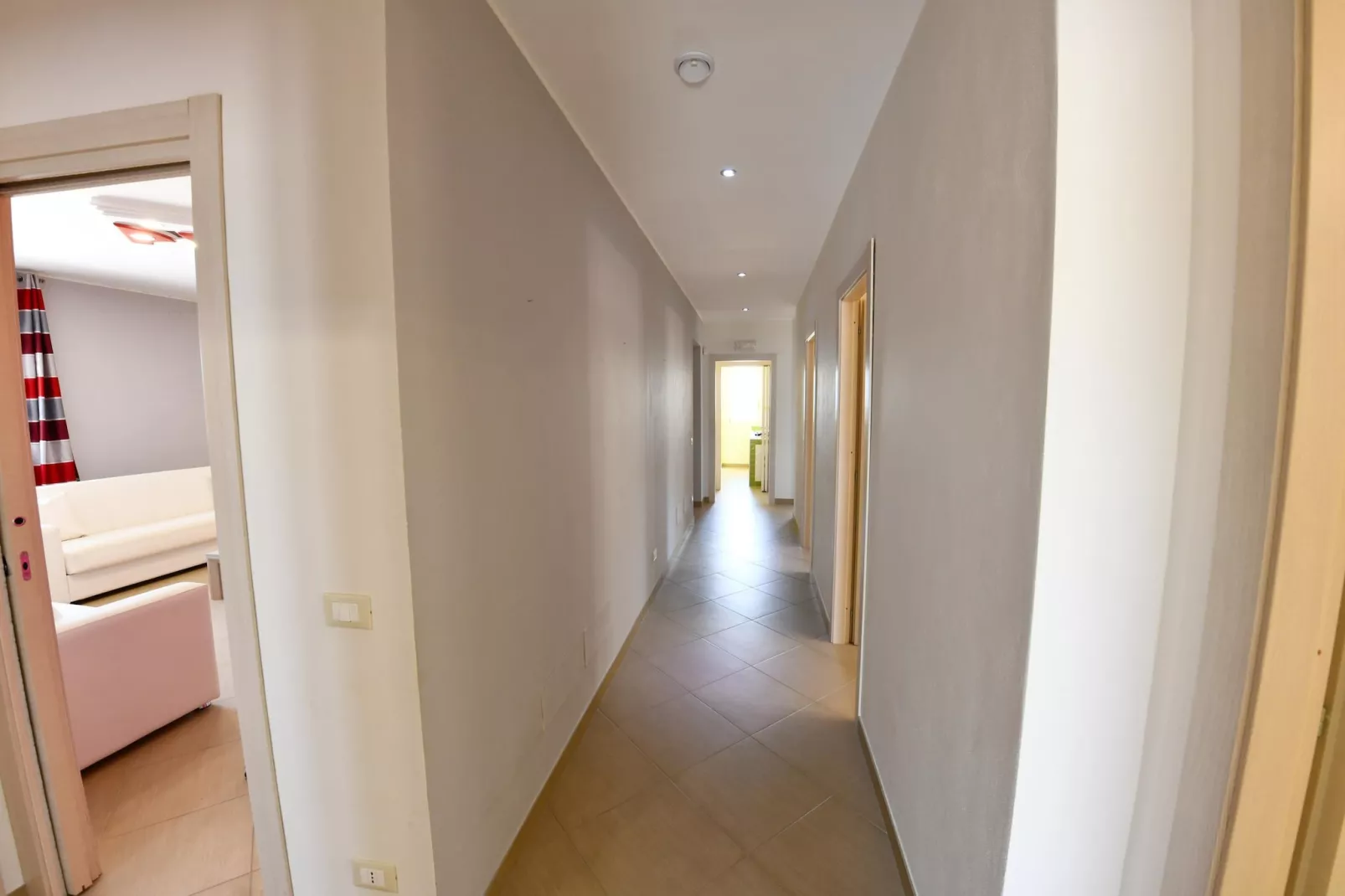 Villa Panorama mit Privatpool - Indoor