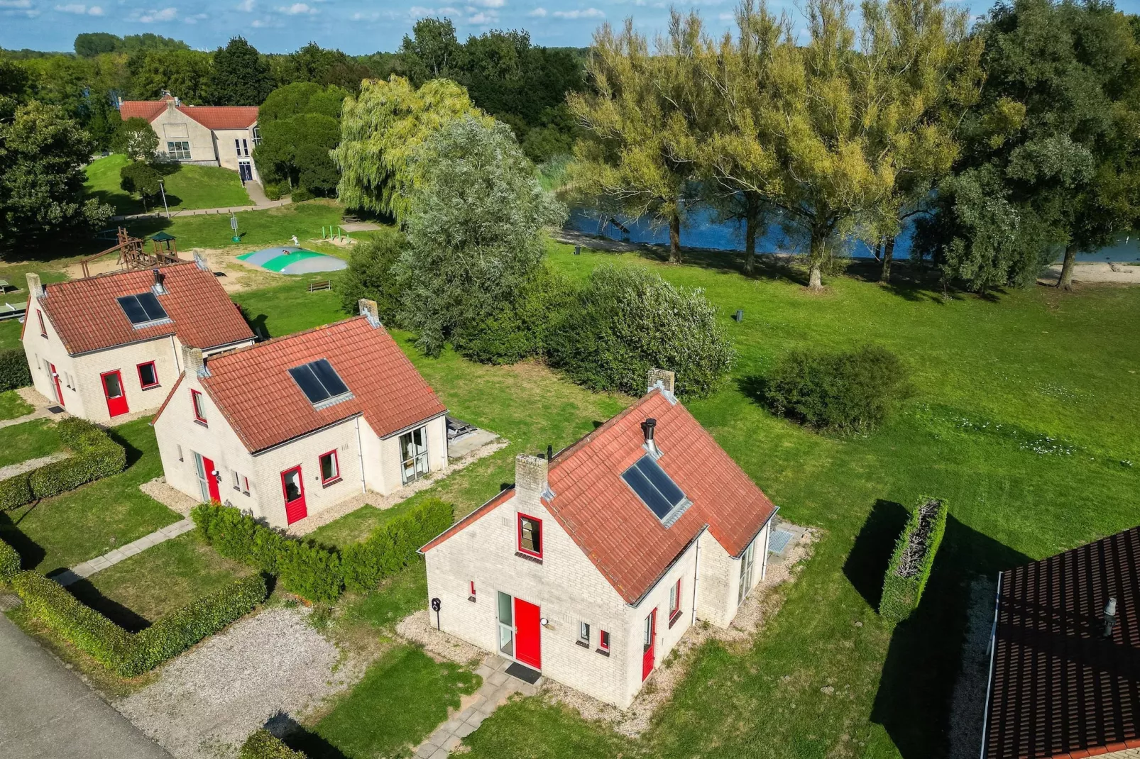 6 - Persons De Zingende Wilg (copy) (copy) - Gebiete Sommer 1 km