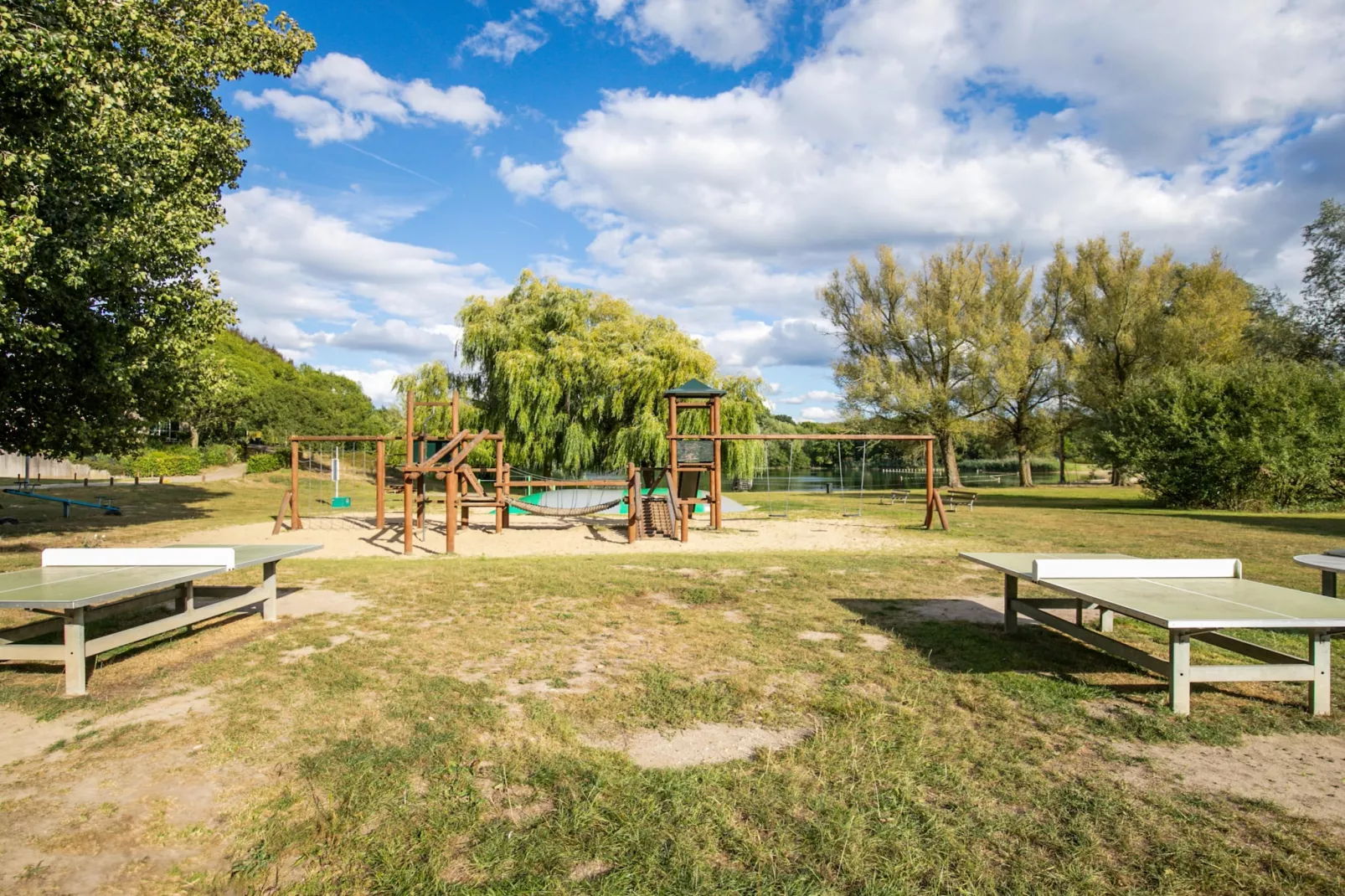 7 - Persoons Forest 217 Sauna Bungalow (copy) (copy) (copy) - Areas within 1km in summer