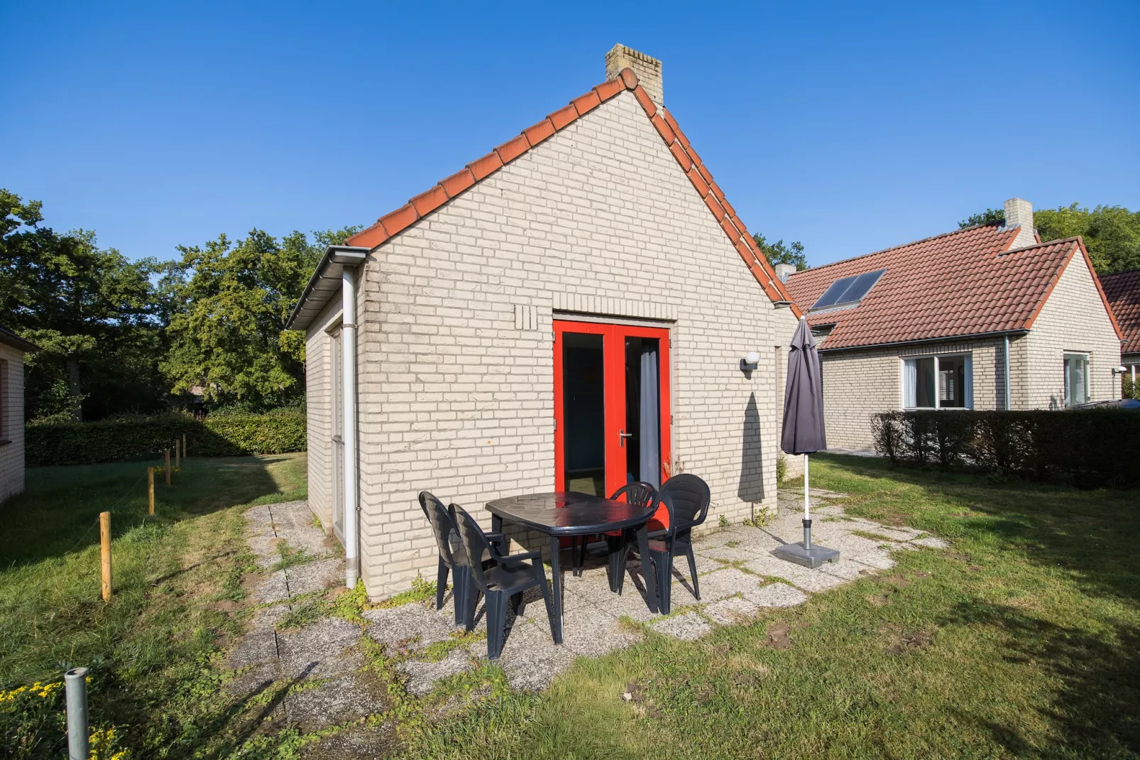 Vakantiepark 't Broeckhuys 1 - Außenbereich Sommer