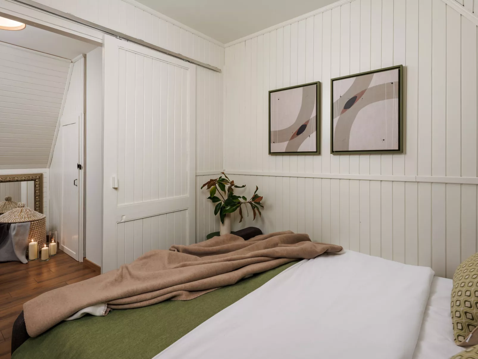 House Hillside Lodge - Drinnen