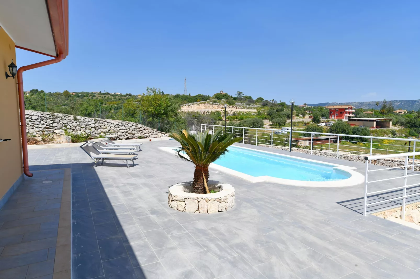 Villa Panorama mit Privatpool - Swimming pool