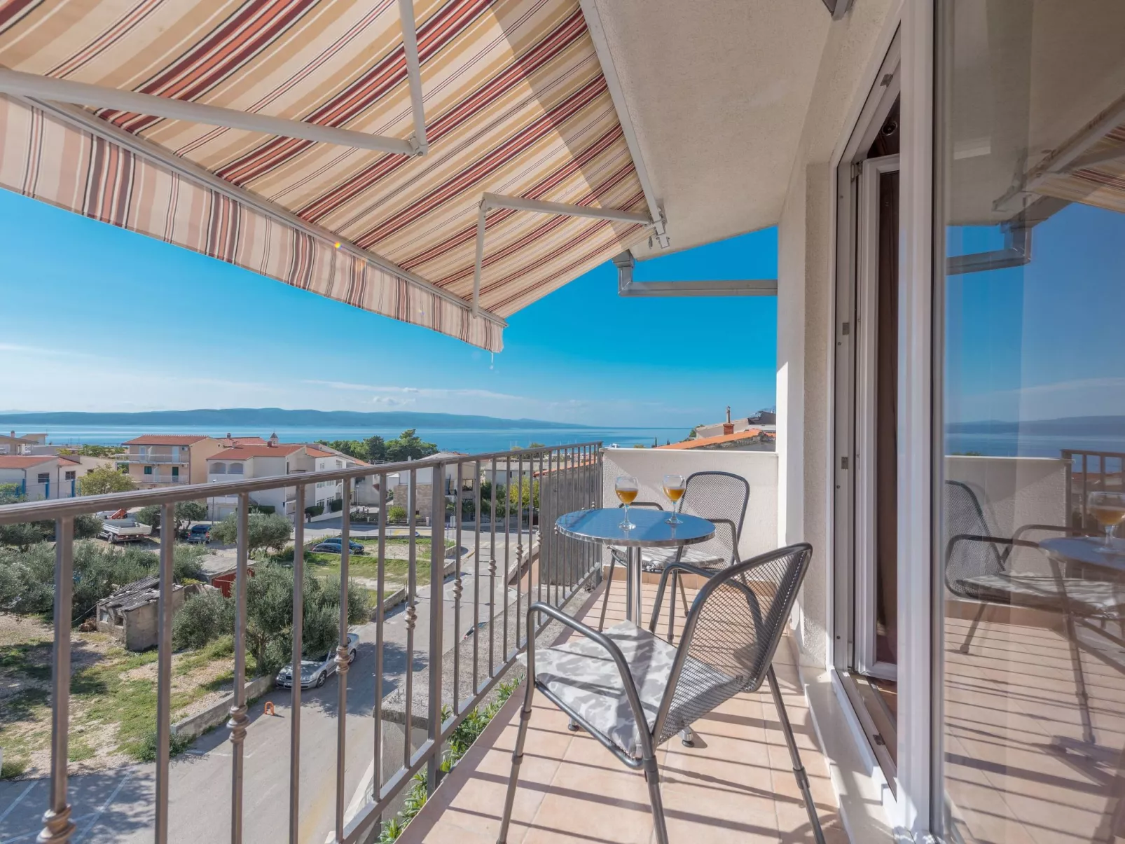 Studio apartment Nina