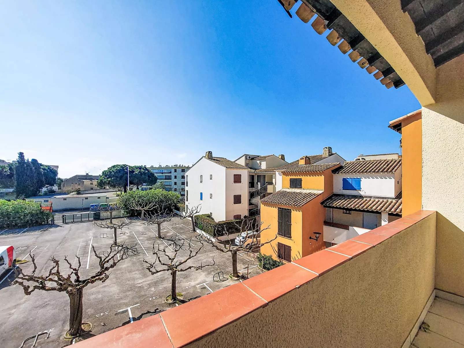 Camargue Village - Outside