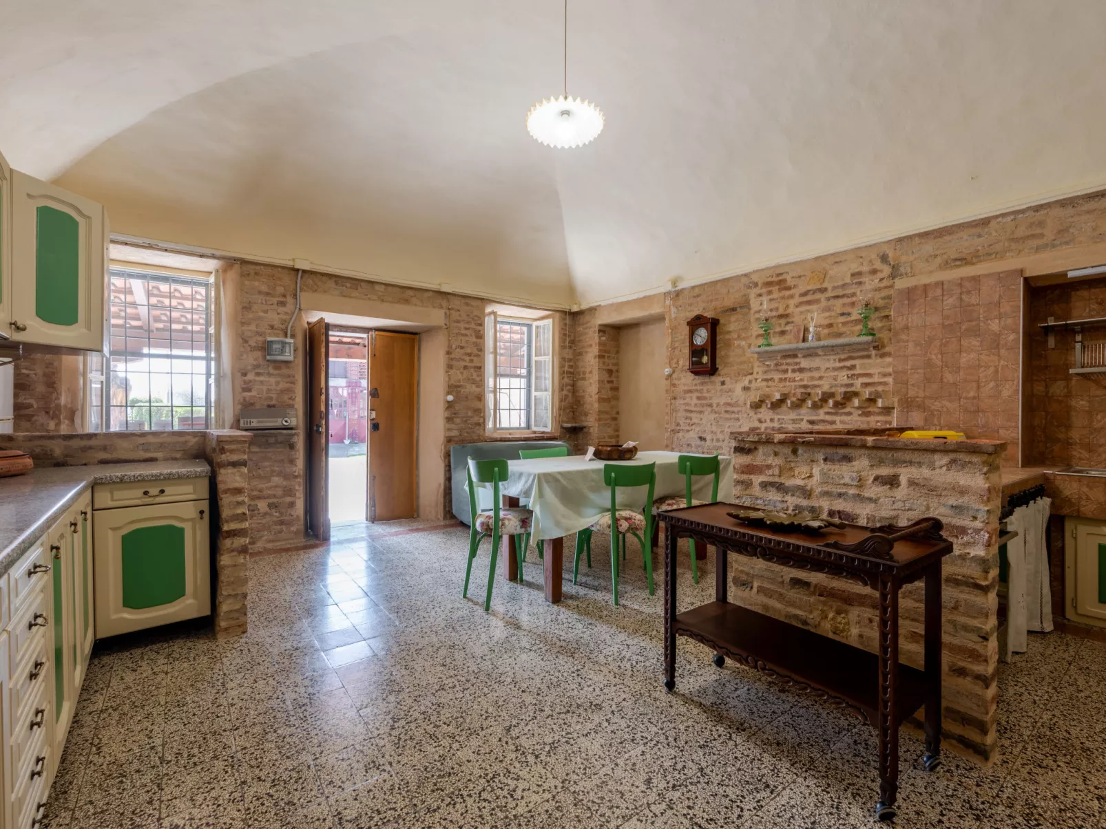 Barba Pipin - Dedans