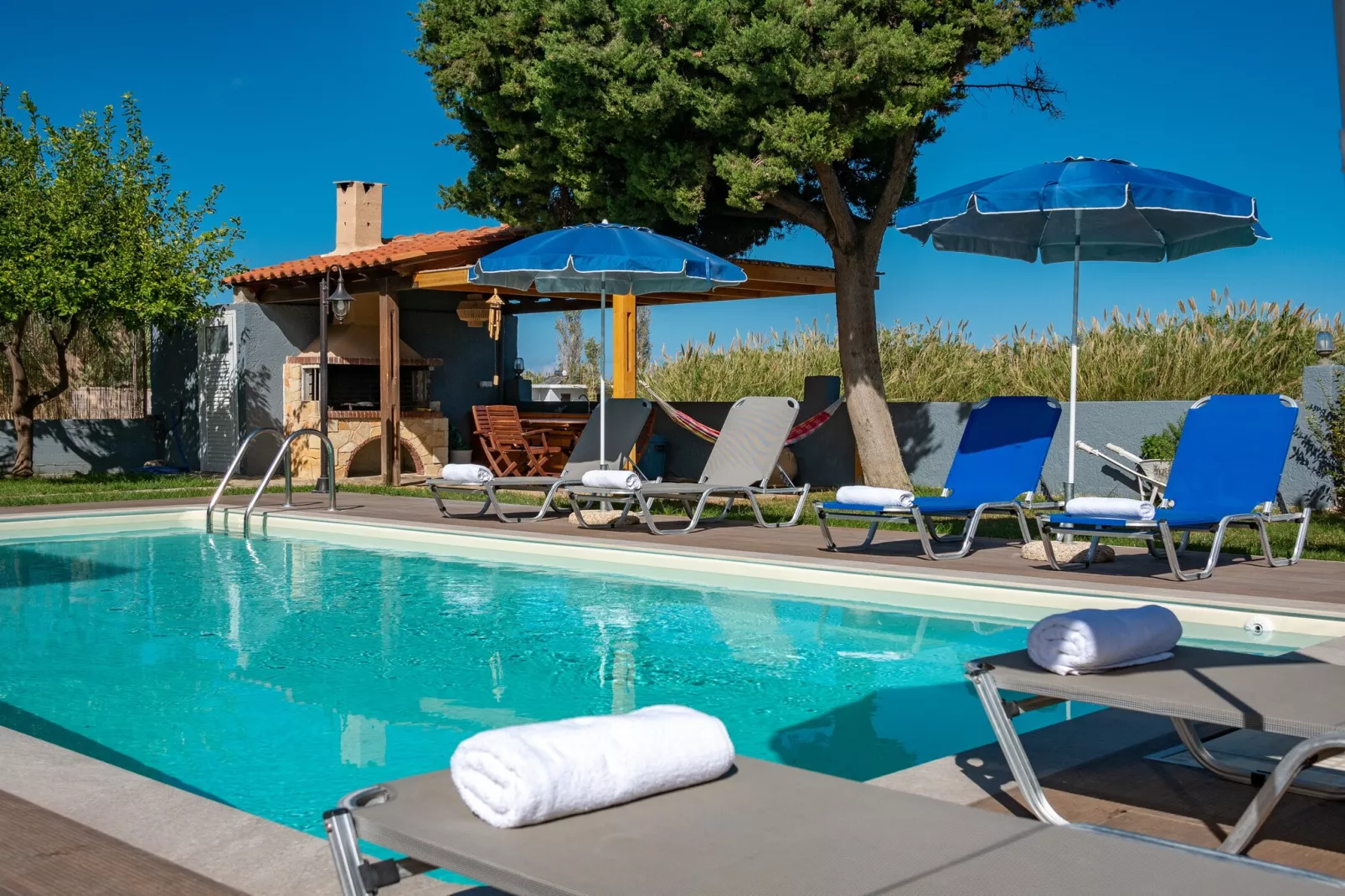Spyros Villa Apartment 3 - Schwimmbad