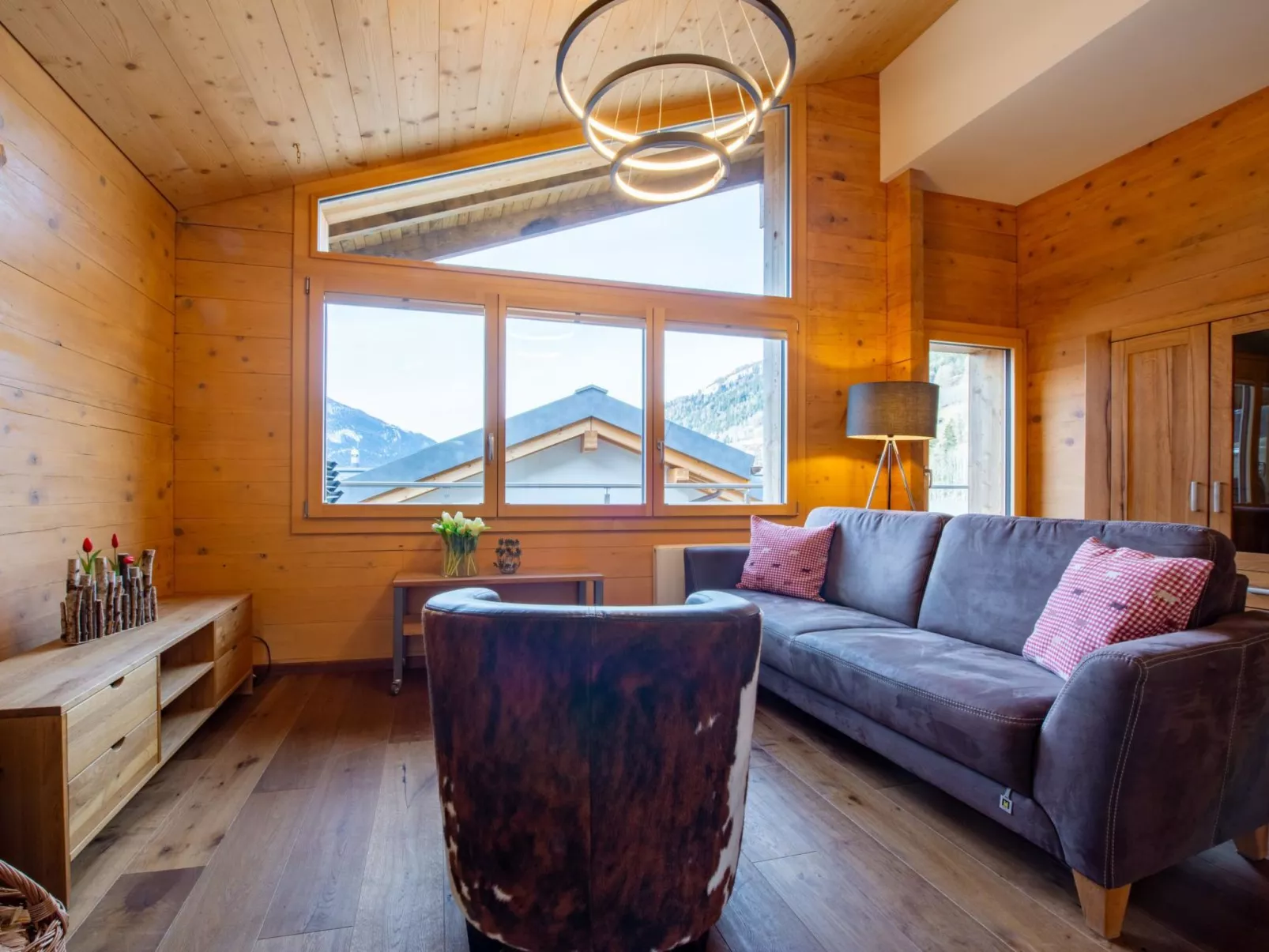 Pearl 1. OG Süd-West - Dedans