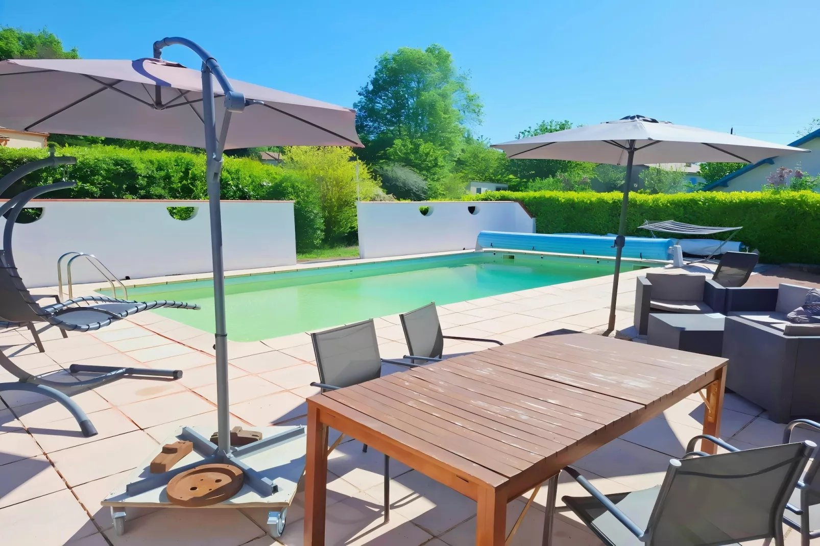 Villa avec piscine - Terrasse / balcon