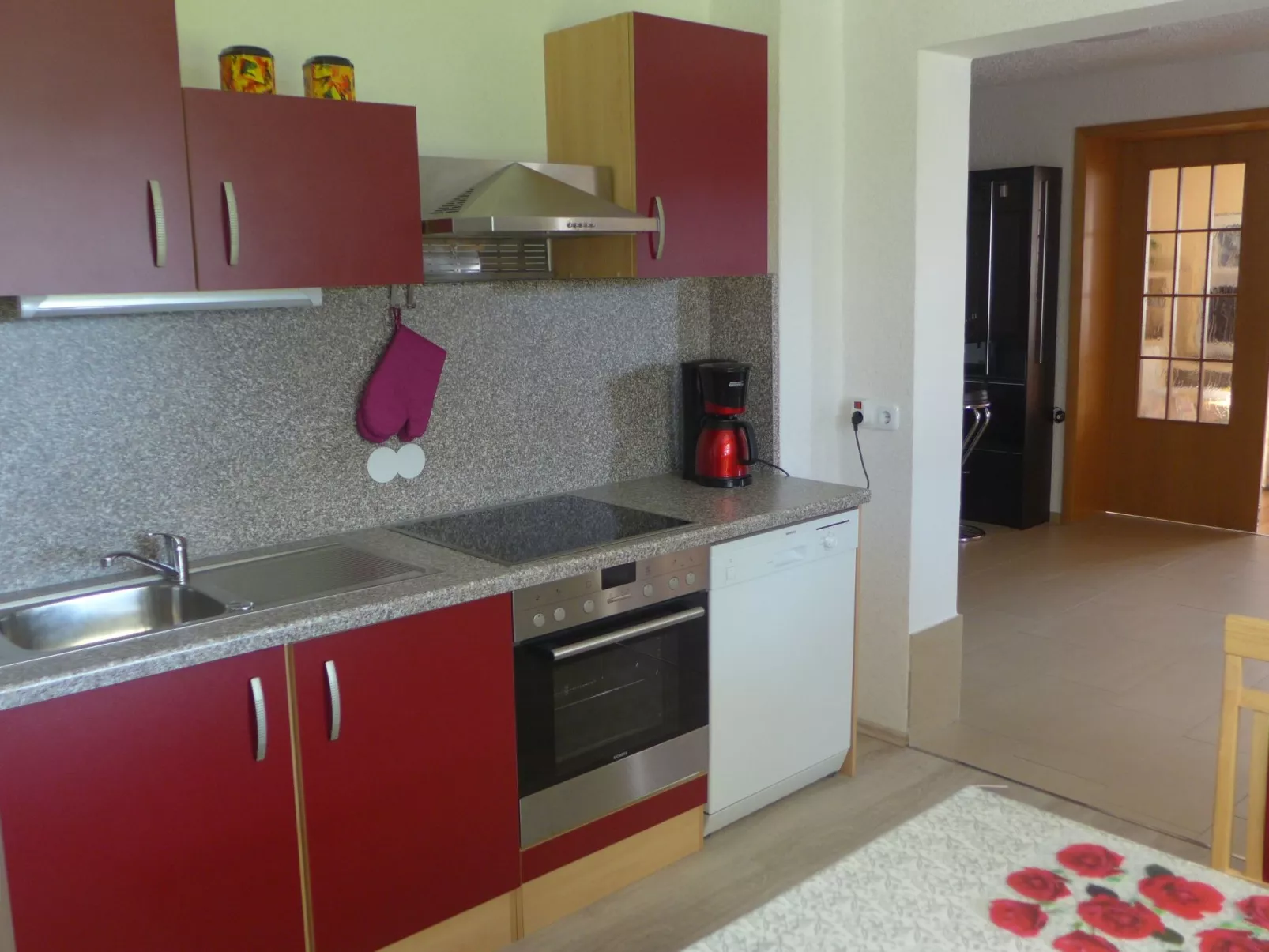 Große Ferienwohnung in Niedergurig mit Großem Ga - Dedans