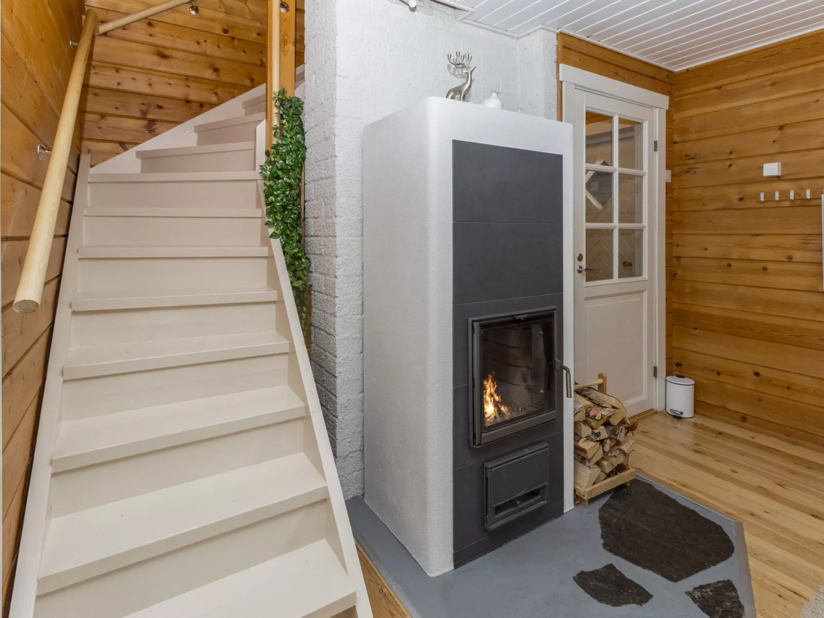 Sallanrinne a - Drinnen