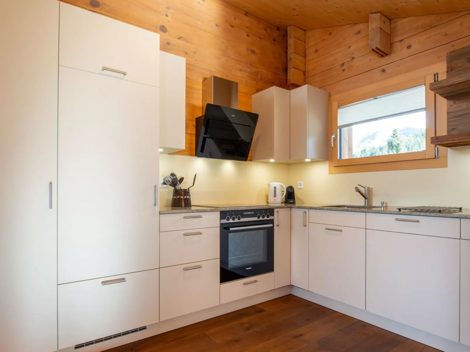 Pearl 1. OG Süd-West - Dedans