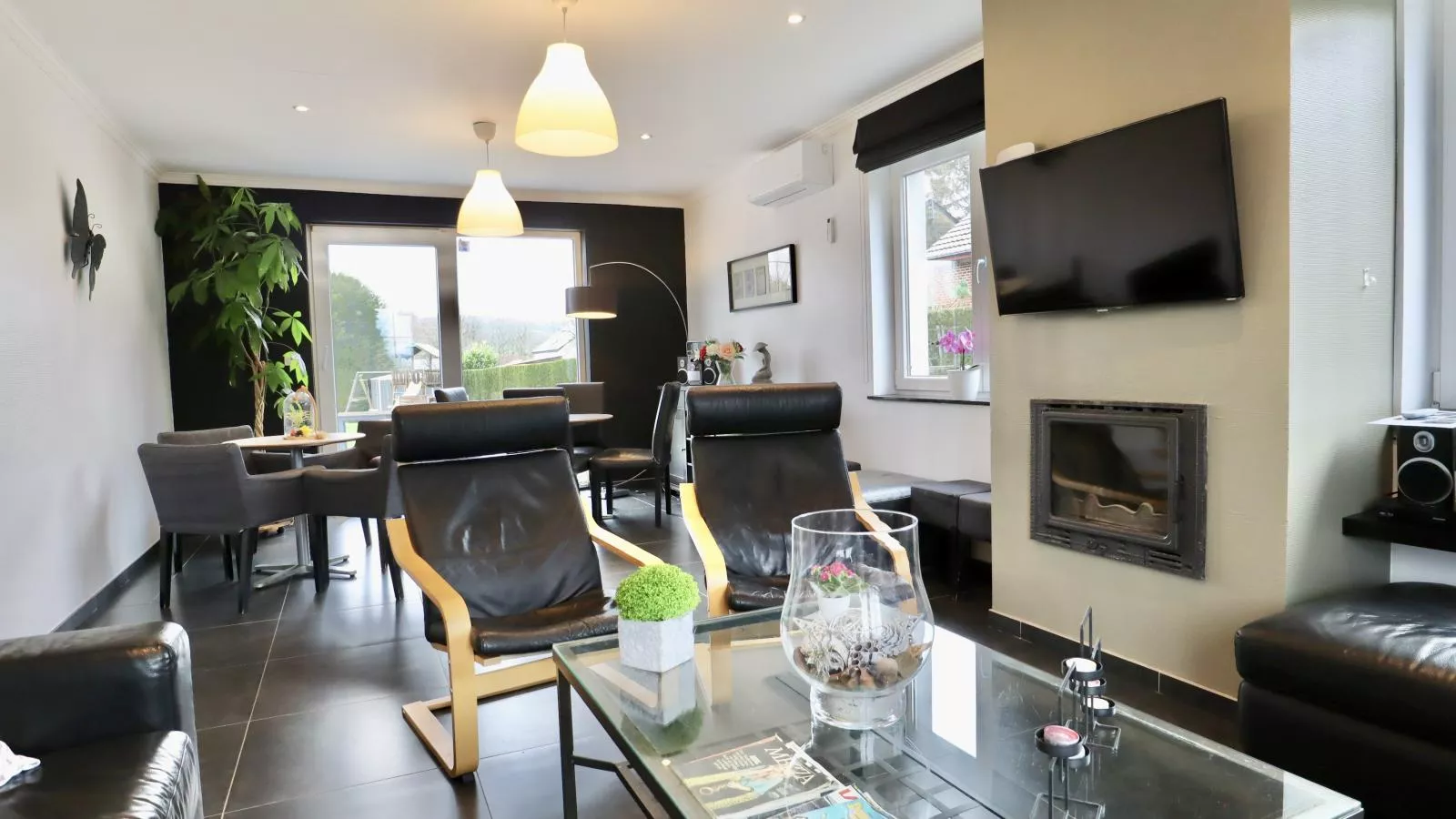 Le Congo - Living room