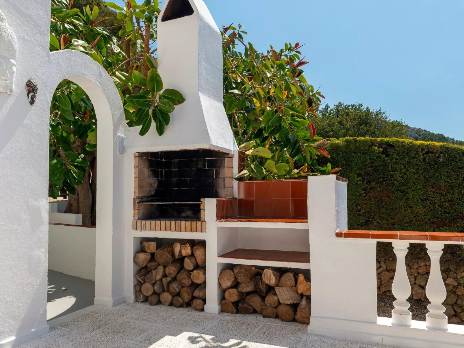 Strandnahe Villa German mit großer Poolterrasse - Image-tags.info