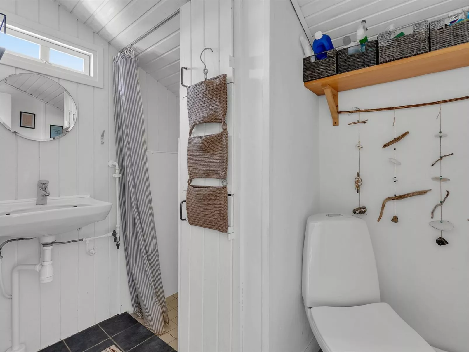 "Kato" - 125m from the sea - Drinnen