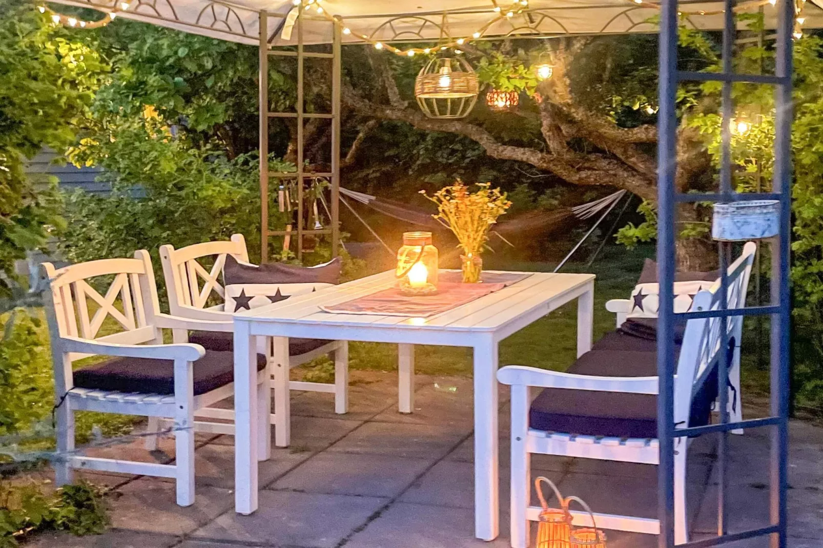 4 Sterne Ferienhaus in FÄRJESTADEN - Im Freien