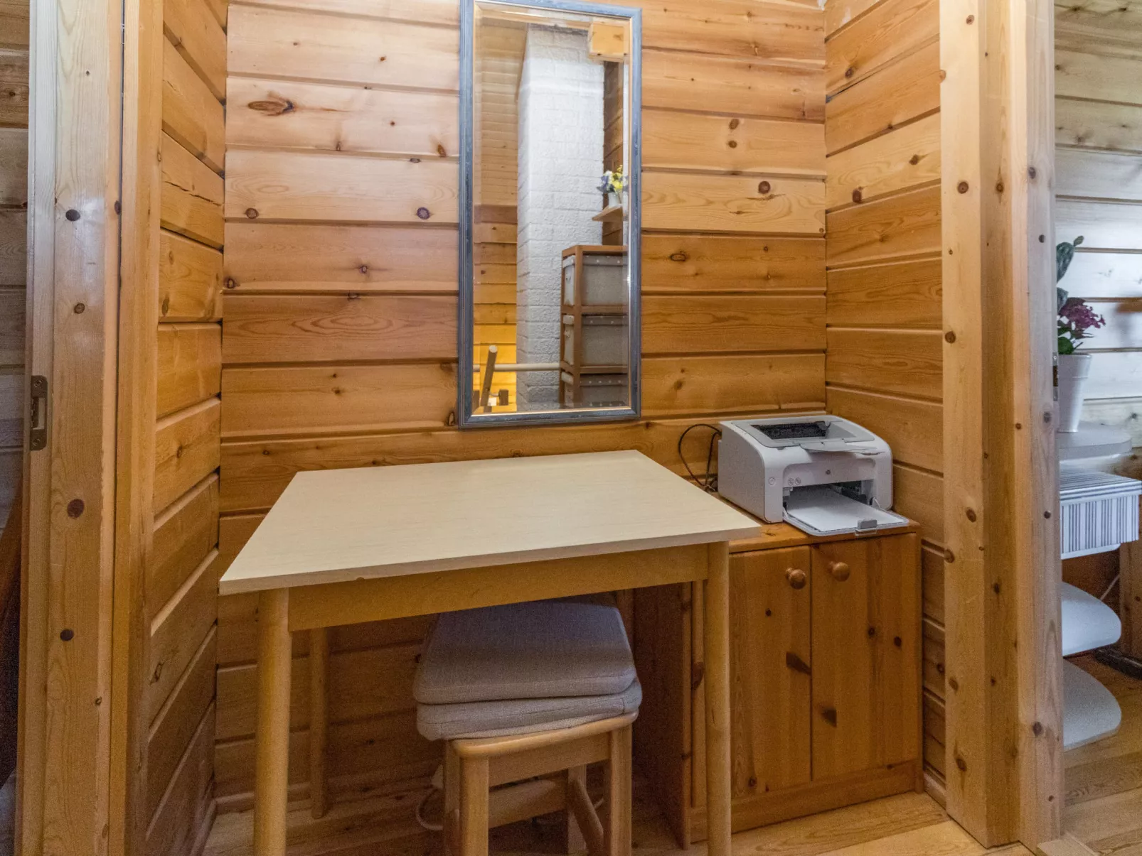 Sallanrinne a - Drinnen