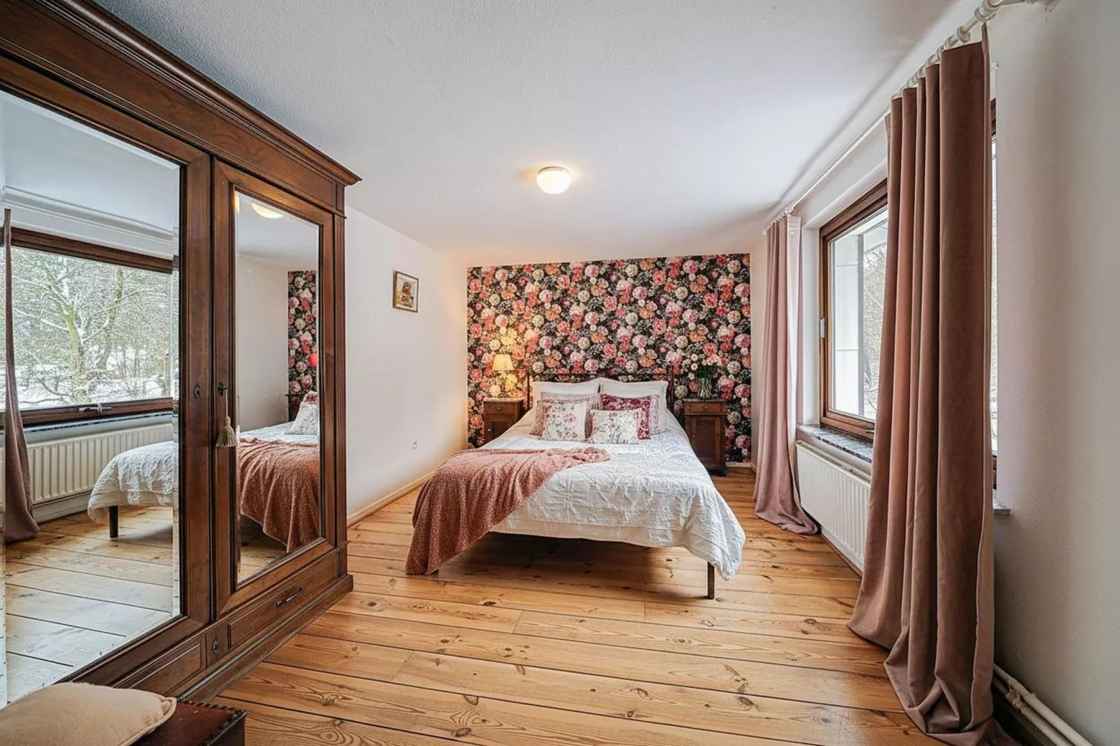 Haus Hunnenberg 2 - Bedroom