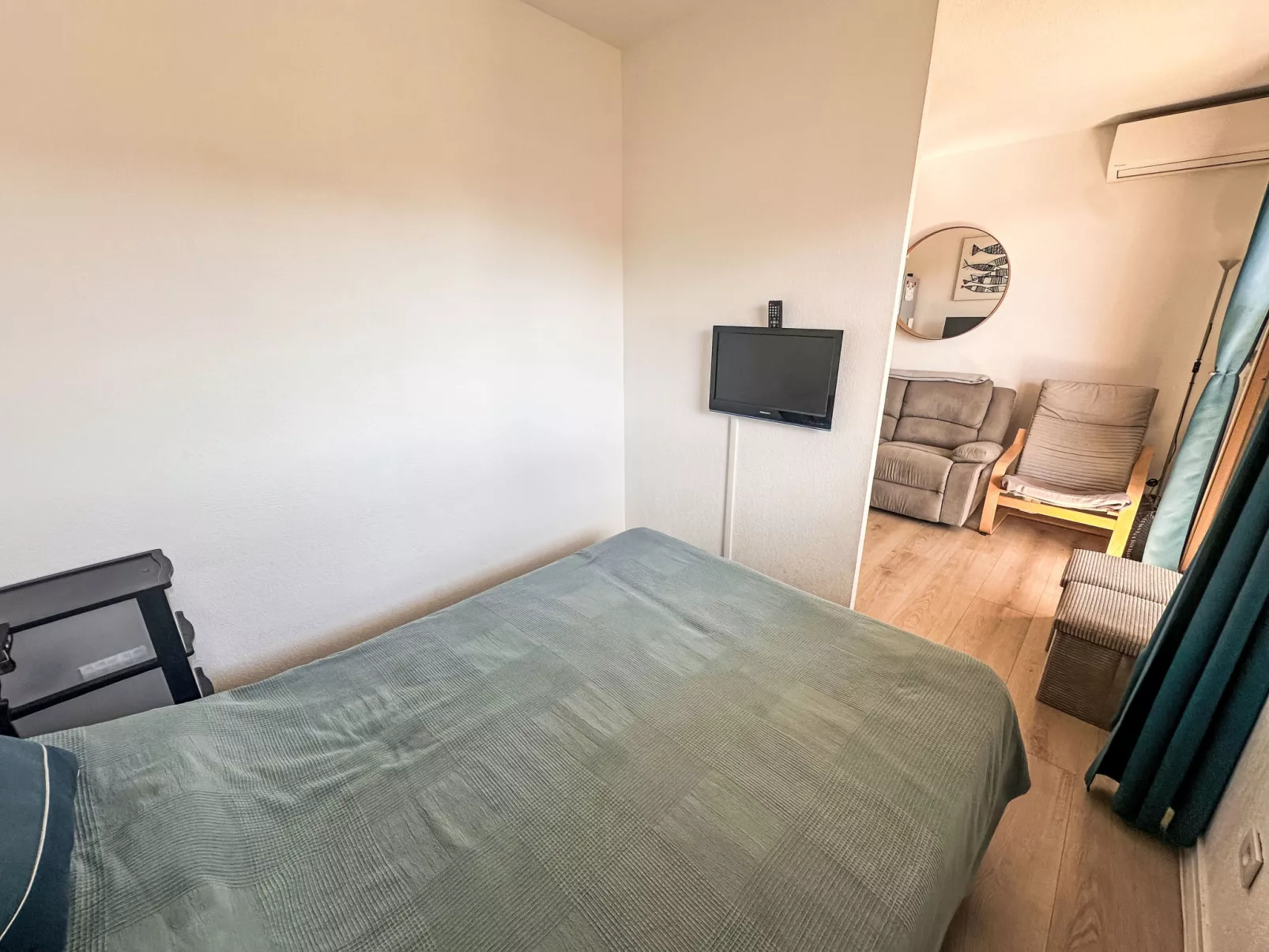 Saint James - Drinnen