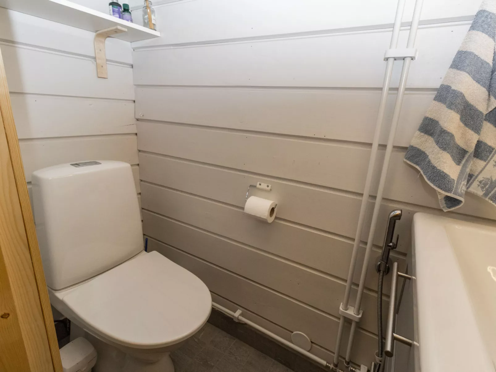 Sallanrinne a - Drinnen