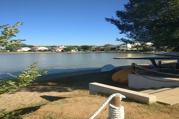 Apartments Topić - One Bedroom Apartment with Terrace (First Floor) - Ambiance