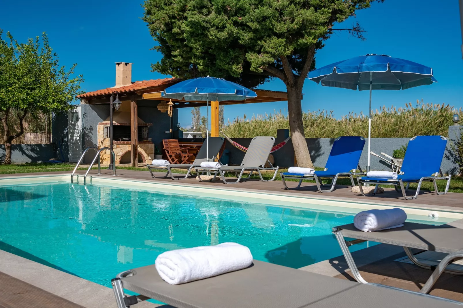 Spyros Villa Apartment 1 - Swimming pool