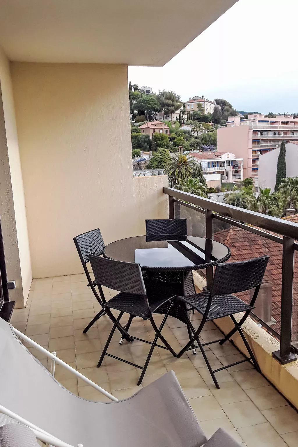 Saint James - Draußen