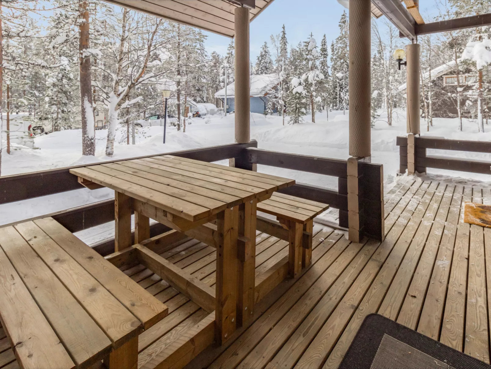 Sallanrinne a - Drinnen