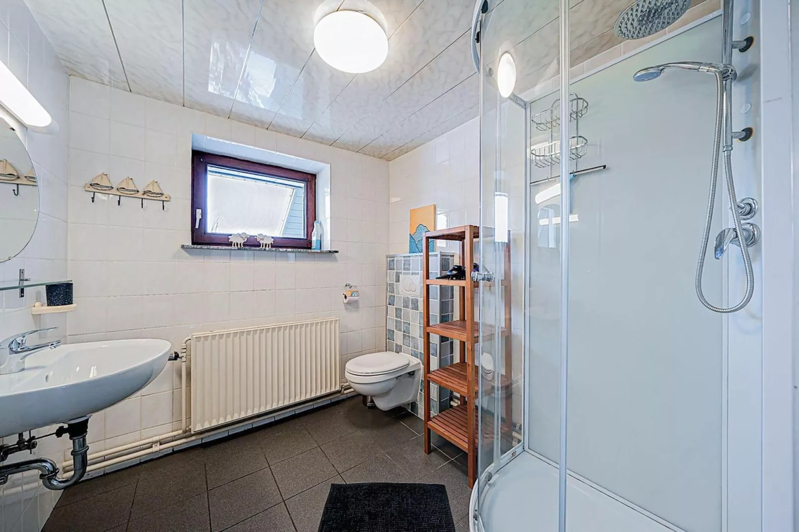 Haus Hunnenberg 2 - Bathroom