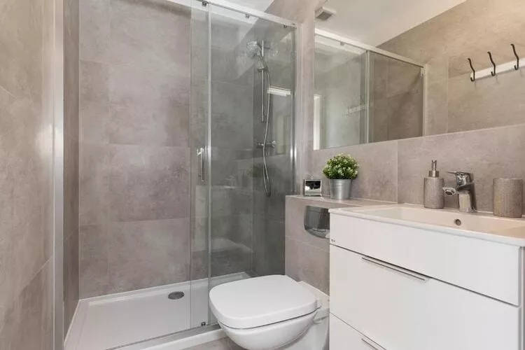Domy szeregowe z dostępem do basenu Pobierowo-Bathroom