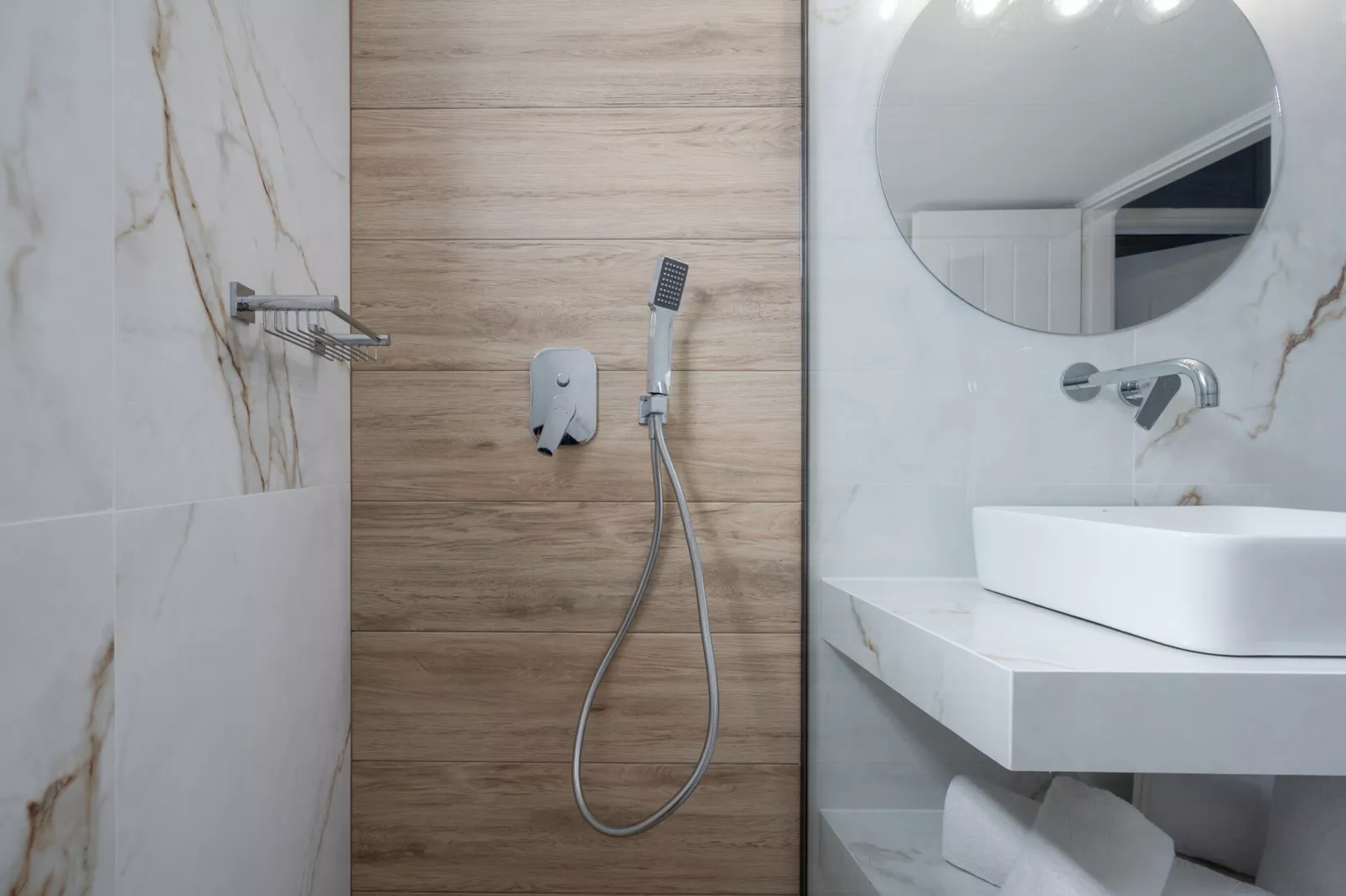 Spyros Villa Apartment 3 - Badezimmer