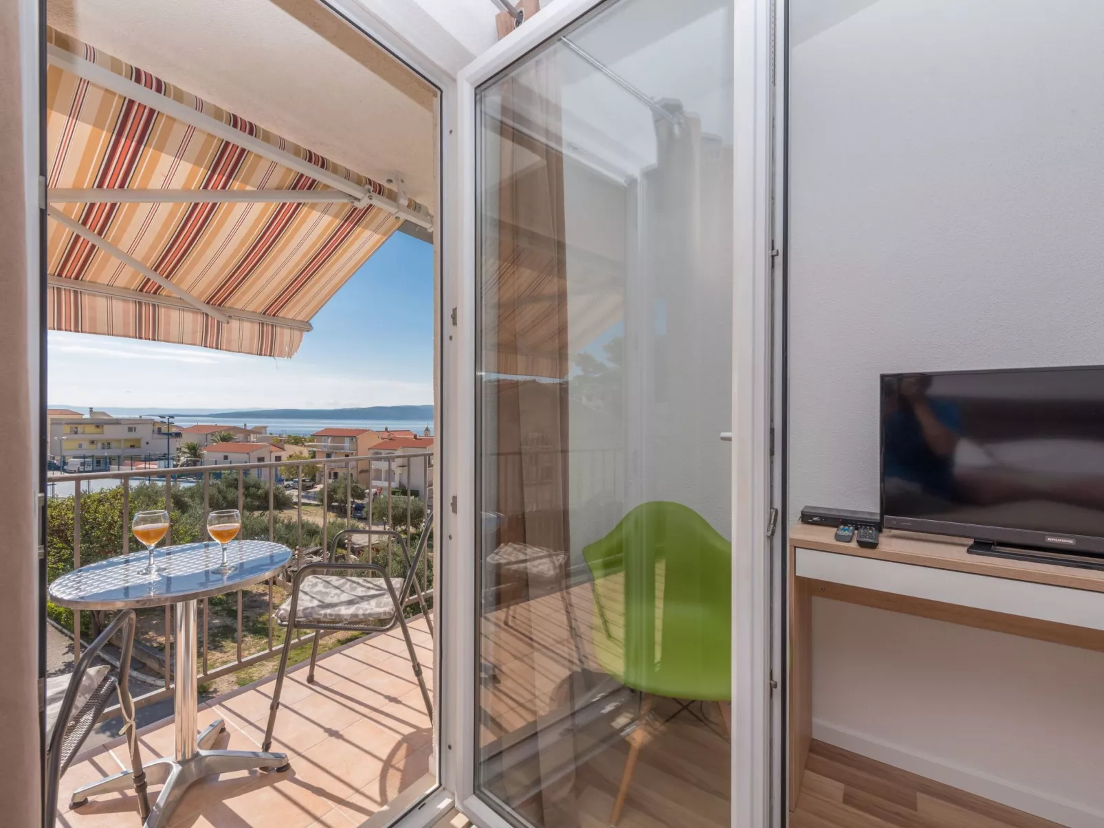 Studio apartment Nina - Image-tags.info