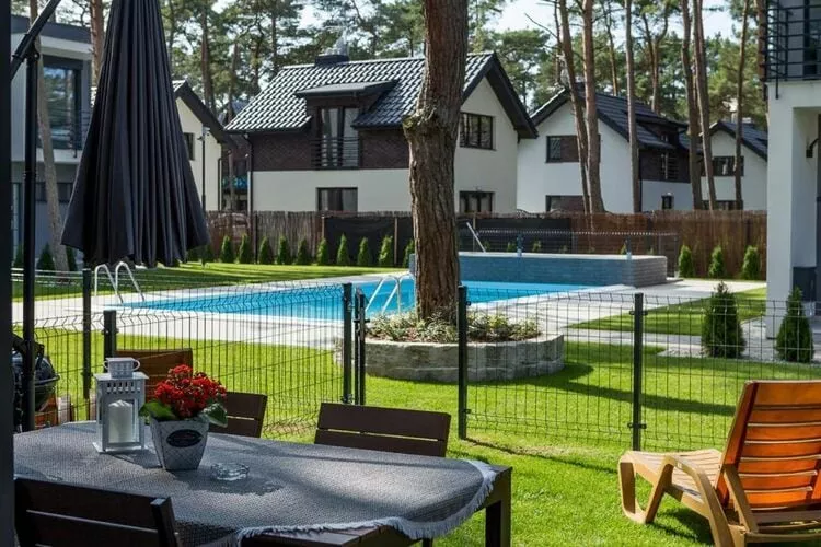 Domy szeregowe z dostępem do basenu Pobierowo-Gardens summer