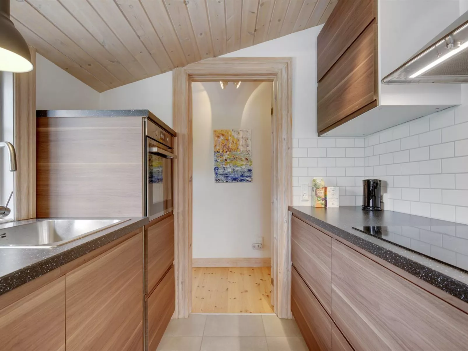 "Hjort" - 100m from the sea - Drinnen