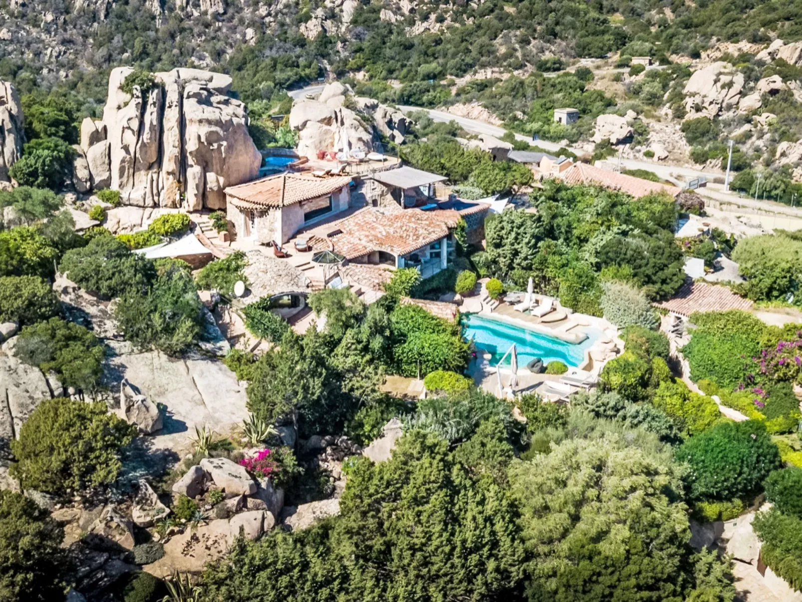 Ancora – Elegant Escape - Dehors