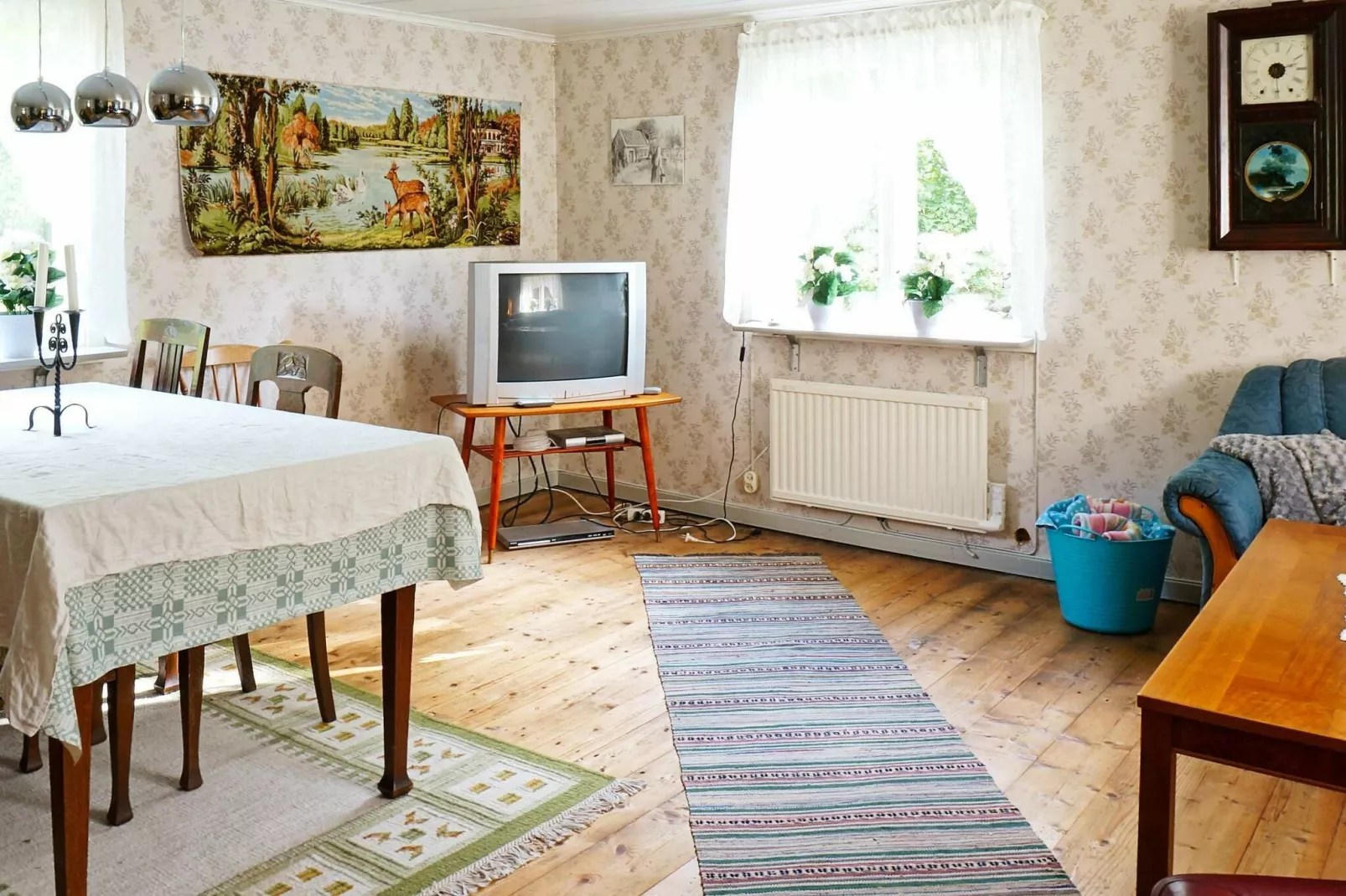 5 person holiday home in SKÄLLINGE