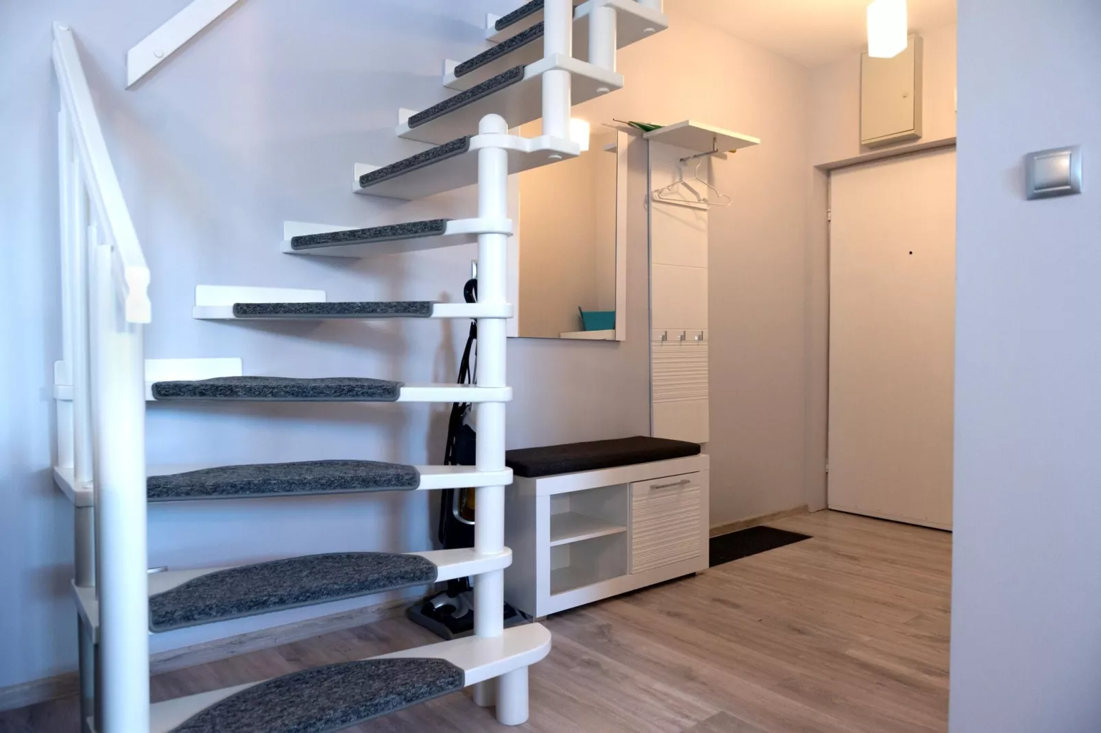 Apartament Grunwaldzka 51B/9 Pobierowo-Flur