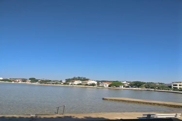 Apartments Topić - One Bedroom Apartment with Terrace (First Floor) - Ambiance