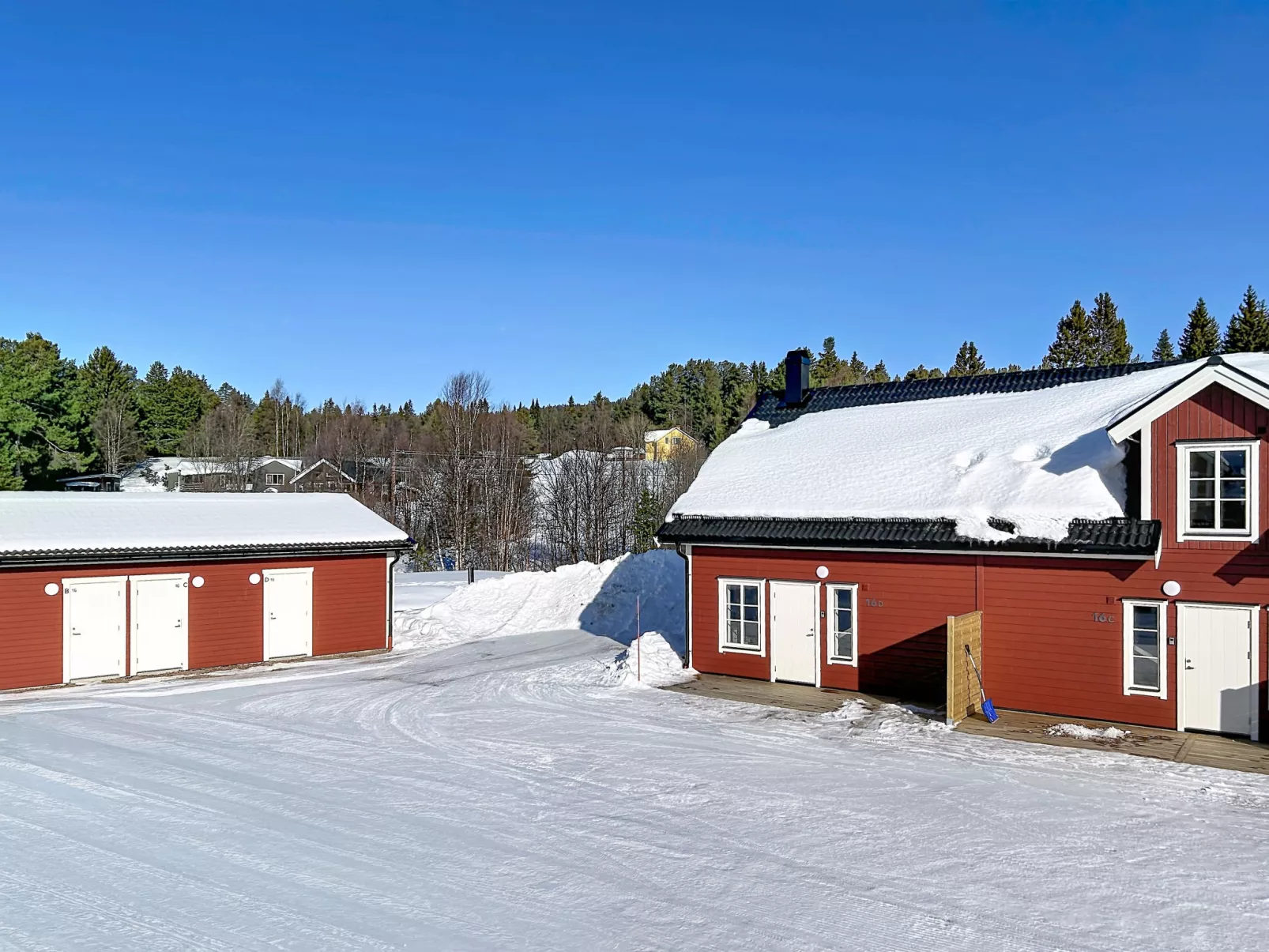 Svanhågna Gård - Draußen