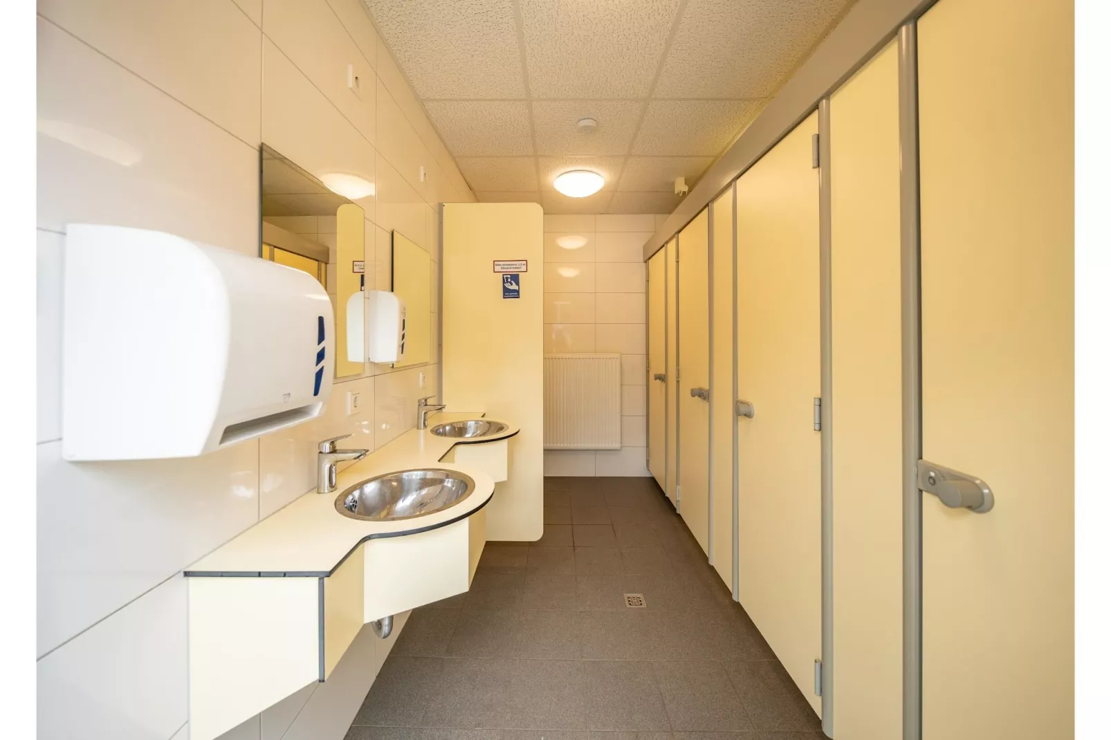 Eifelhütte Campingpark Eifel - Parkeinrichtungen