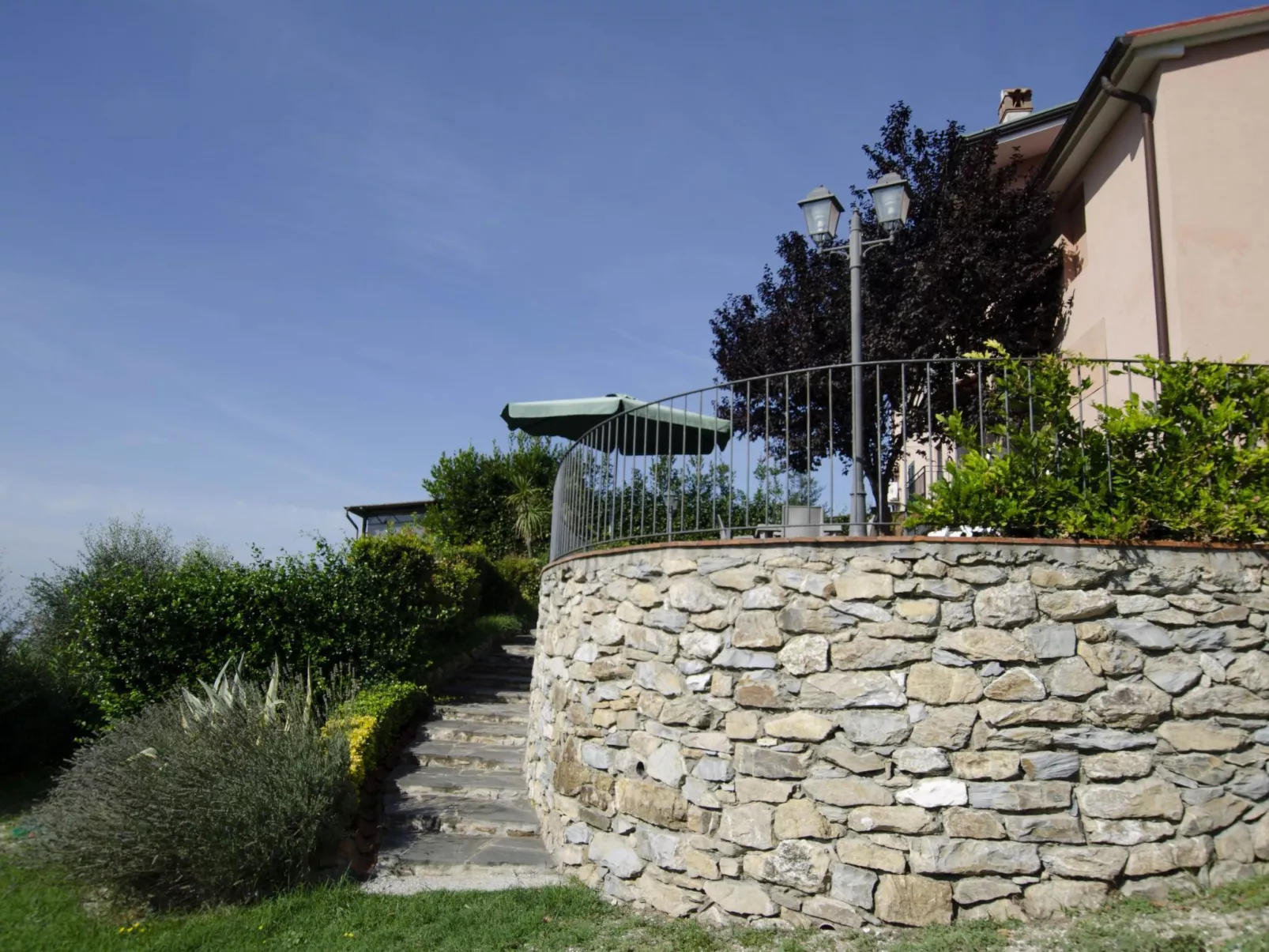 'Villa Ciliegio' mit eigenem Pool - Image-tags.info