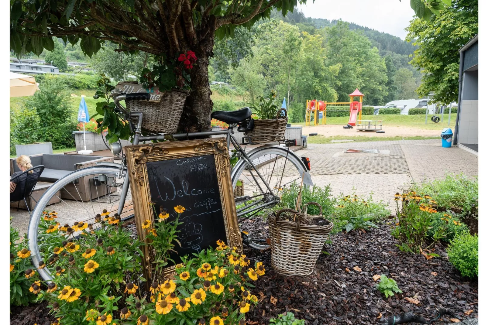 Eifelhütte Campingpark Eifel - Gebiete Sommer 1 km
