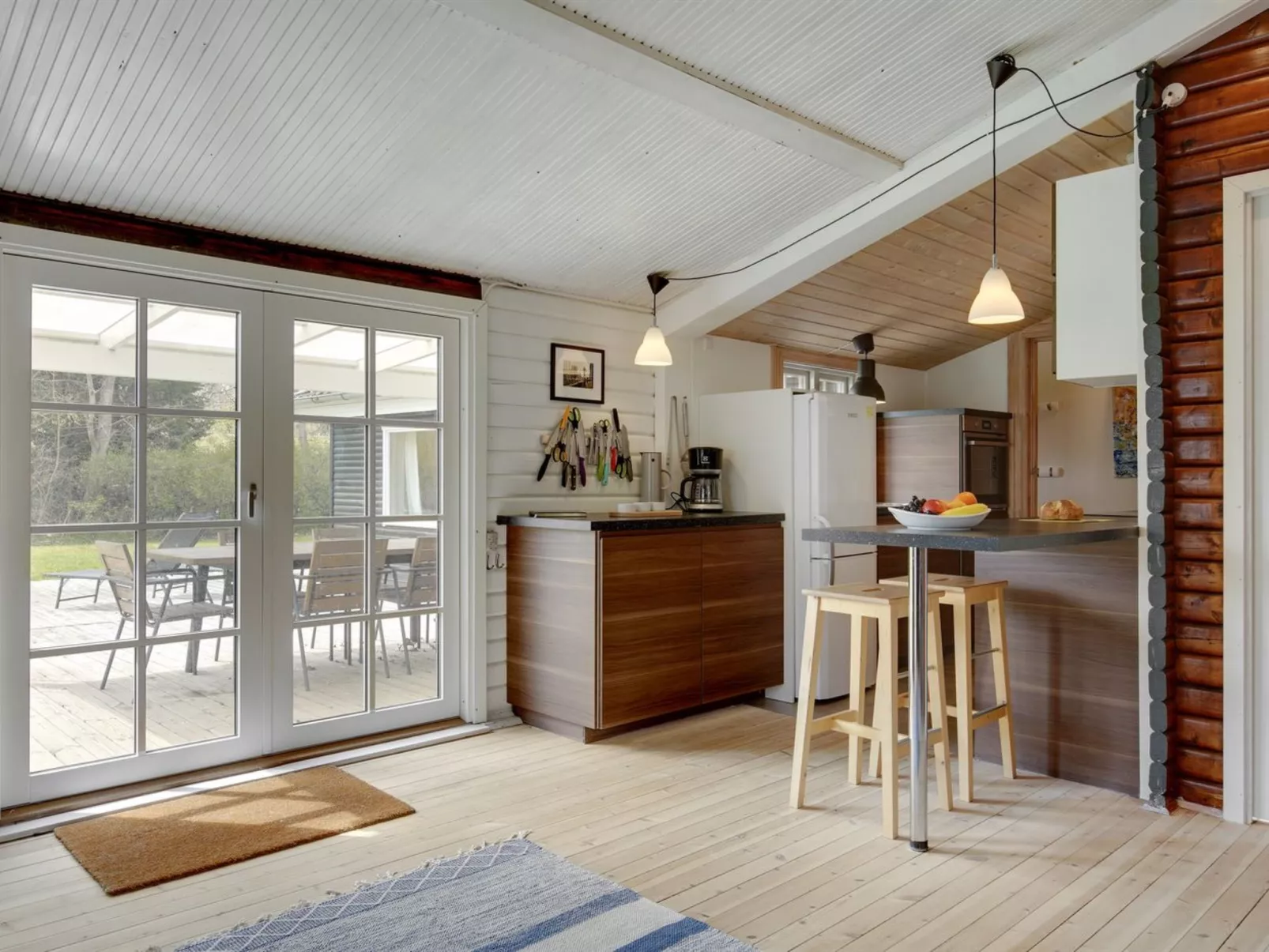 "Hjort" - 100m from the sea - Drinnen