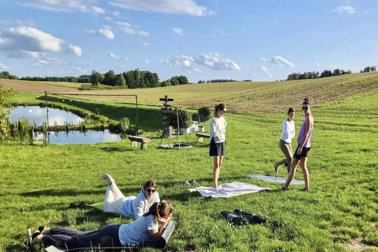 Dom wakacyjny LOFT 1 Nowy Podleś - Gardens in summer